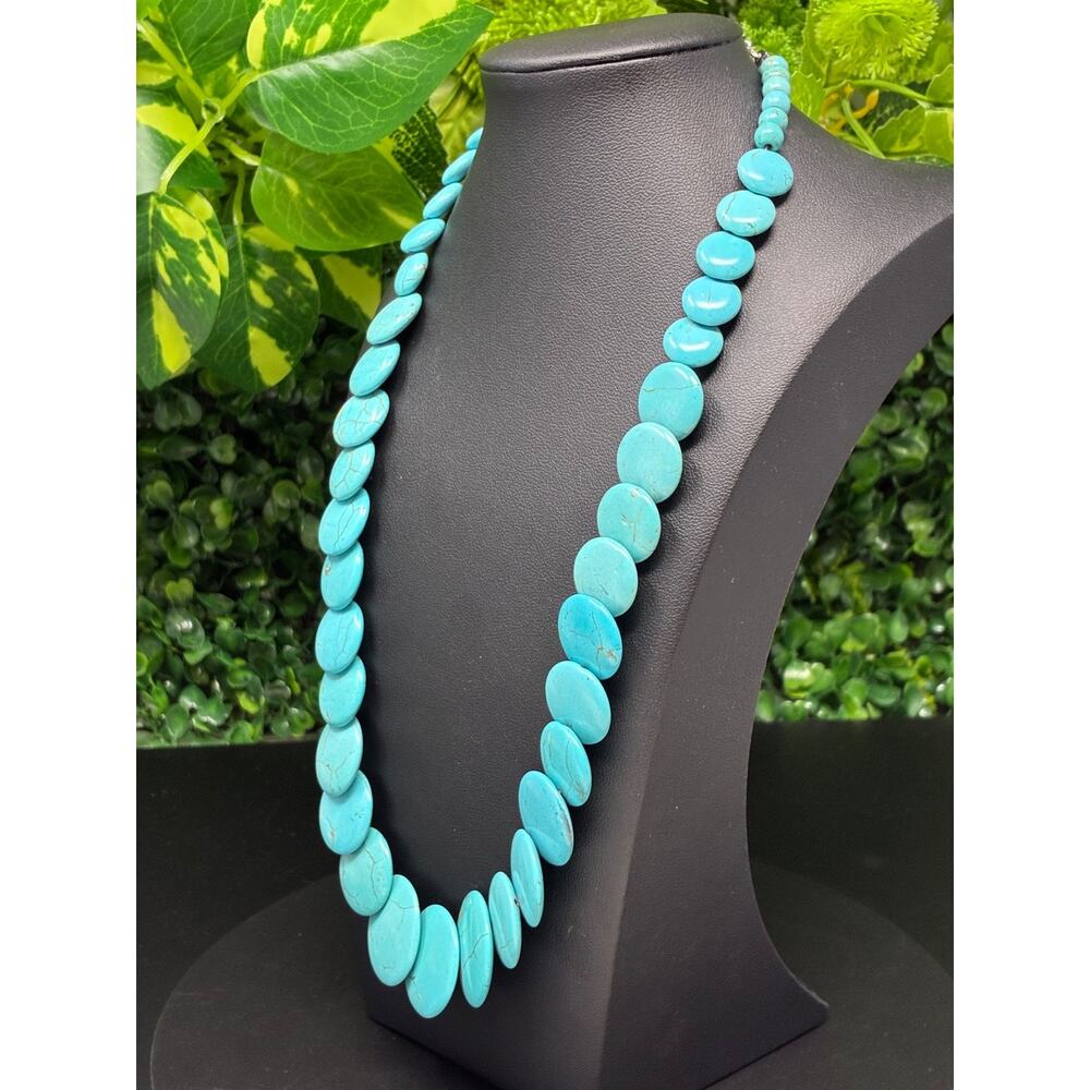 Turquoise Howlite Disc Bead Necklace Graduated Statement Collar 22 Inch - Picture 2 of 8